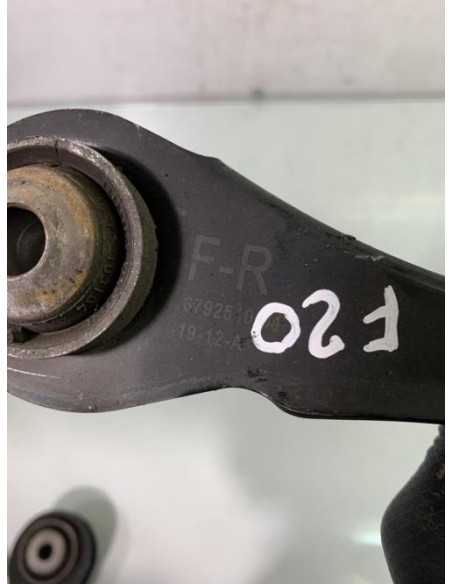 Bras de suspension superieur arriere droit BMW SERIE 1 F20 PHASE 1 Diesel