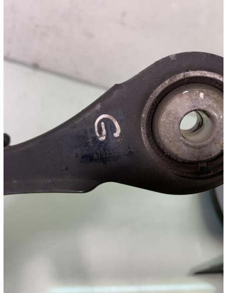 Bras de suspension superieur arriere gauche BMW SERIE 1 F20 PHASE 1 Diesel