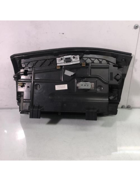 Boite a gants BMW SERIE 5 E60 PHASE 1 