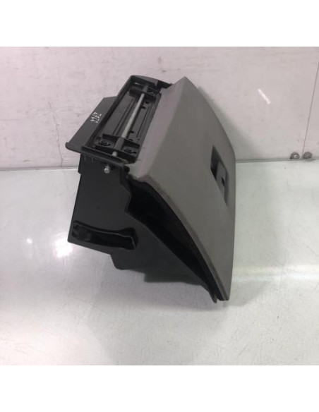 Boite a gants BMW SERIE 3 E90 PHASE 1 Diesel