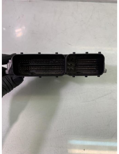 Calculateur moteur BMW SERIE 1 E81 Diesel