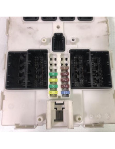 Porte fusible BMW SERIE 1 F20 PHASE 1 Diesel 2