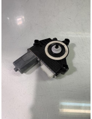 Mecanisme de leve vitre electrique avant gauche BMW SERIE 1 F40 Diesel