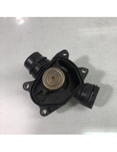 Boitier eau BMW X5 E53 Diesel 2