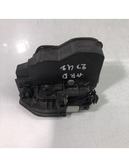 Serrure arriere droit BMW SERIE 1 E81 Diesel