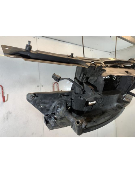Face avant BMW SERIE 7 E38 Essence