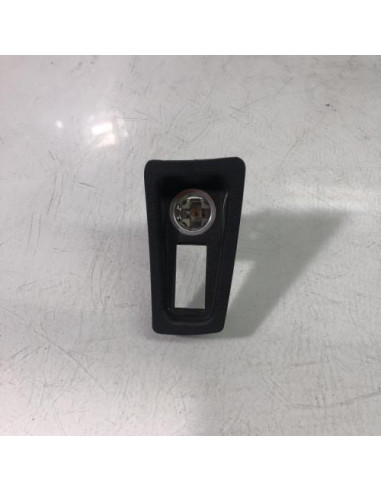 Console central (interieur plastique) BMW SERIE 1 E87 PHASE 1 Diesel