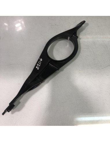 Traverse superieure BMW SERIE 5 F90 PHASE 2 Essence