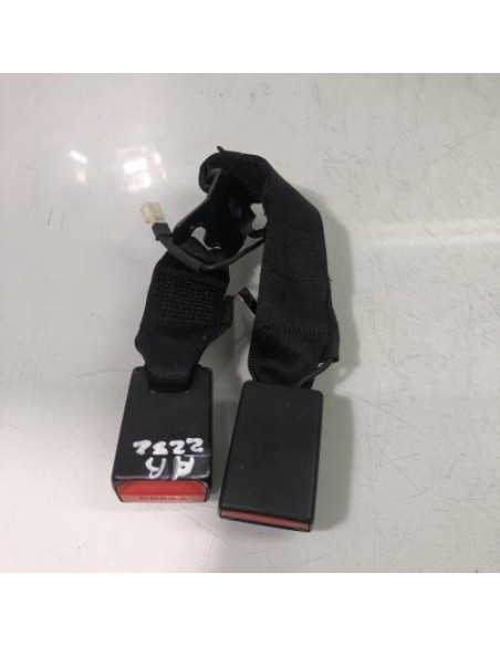 Attache ceinture arriere droit BMW SERIE 3 F30 PHASE 1 Diesel