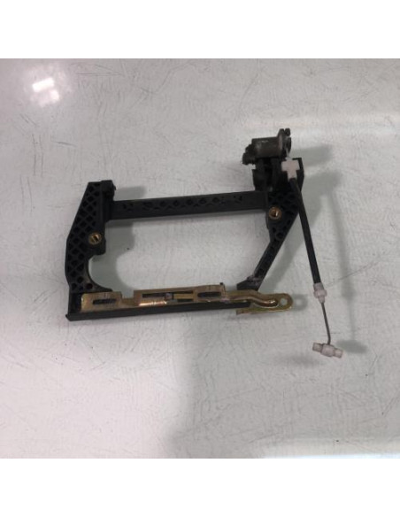 Support poignee porte arriere droite BMW SERIE 7 E38 Diesel