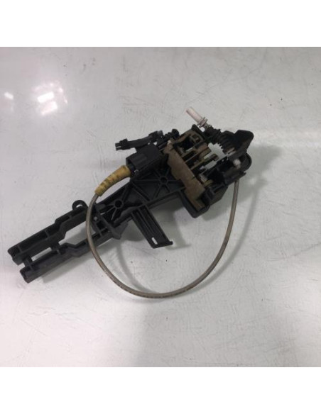 Support poignee porte avant gauche BMW SERIE 1 E87 PHASE 1 Essence