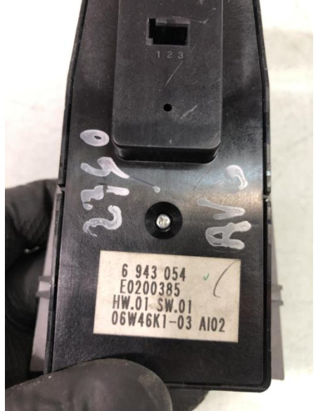Interrupteur de leve vitre avant gauche BMW SERIE 7 E65 PHASE 2 Diesel