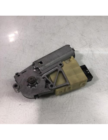 Moteur toit ouvrant BMW SERIE 7 E65 PHASE 2 Diesel