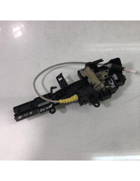 Support poignee porte avant droite BMW SERIE 1 E87 PHASE 2 Diesel