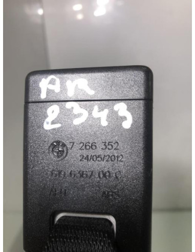 Attache ceinture arriere gauche BMW SERIE 1 F20 PHASE 1 Diesel