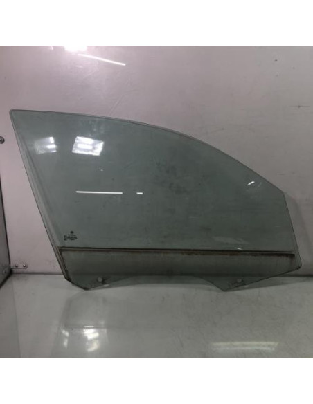 Vitre avant droit BMW SERIE 1 E87 PHASE 2 Diesel