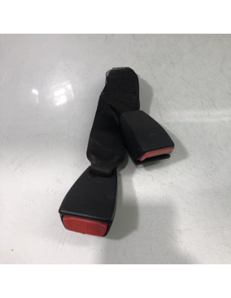 Attache ceinture arriere droit BMW SERIE 3 E46 COUPE PHASE 2 Diesel