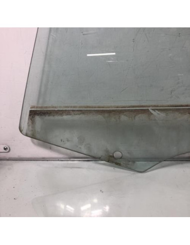 Vitre avant gauche BMW SERIE 1 E87 PHASE 2 Diesel