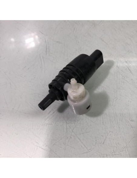 Pompe lave glace avant BMW SERIE 1 F40 