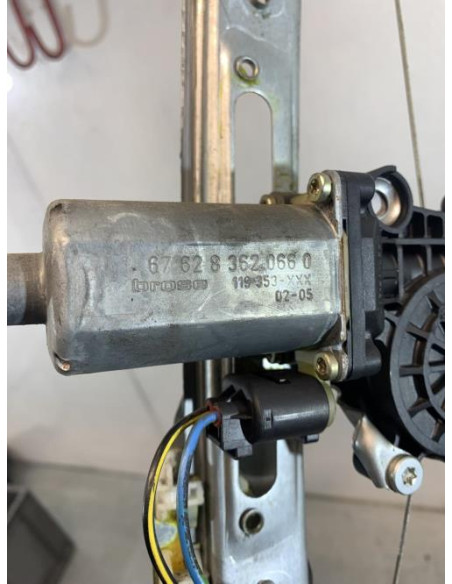 Mecanisme de leve vitre electrique arriere gauche BMW SERIE 3 E46 PHASE 2 Diesel