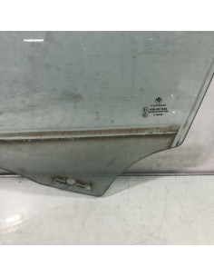 Vitre avant gauche BMW SERIE 3 E90 PHASE 2 Essence 2