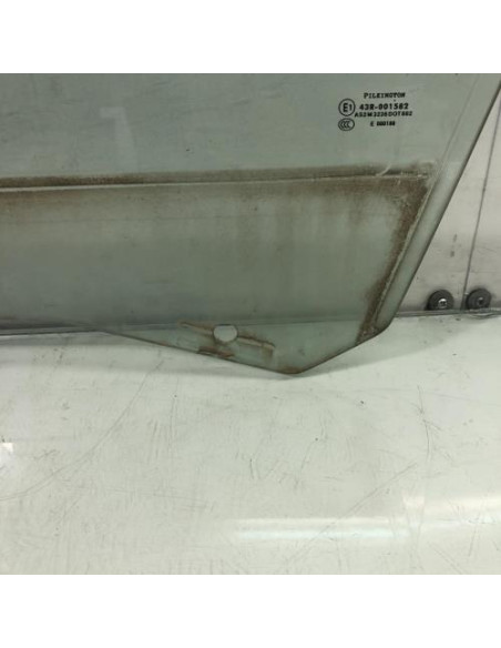 Vitre avant gauche BMW SERIE 1 E87 PHASE 2 Diesel