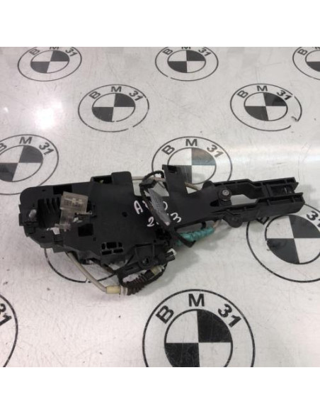 Support poignee porte arriere droite BMW SERIE 1 E87 PHASE 2 Diesel