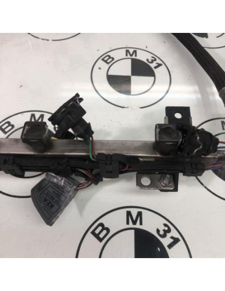 Rampe injection BMW SERIE 7 E66 LIMOUSINE PHASE 1 Essence