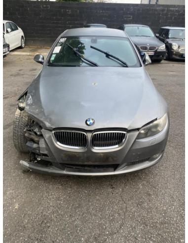 Attache ceinture arriere centrale BMW SERIE 3 E92 COUPE PHASE 1 Diesel