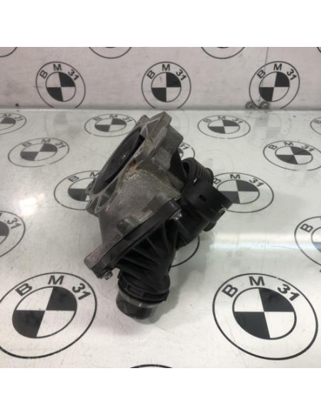 Pompe à eau BMW X5 E53 
