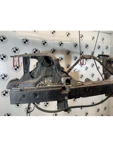 Face avant BMW SERIE 7 E66 LIMOUSINE PHASE 1 Essence