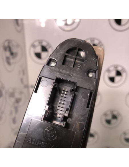Interrupteur de leve vitre avant gauche BMW SERIE 1 E87 PHASE 1 