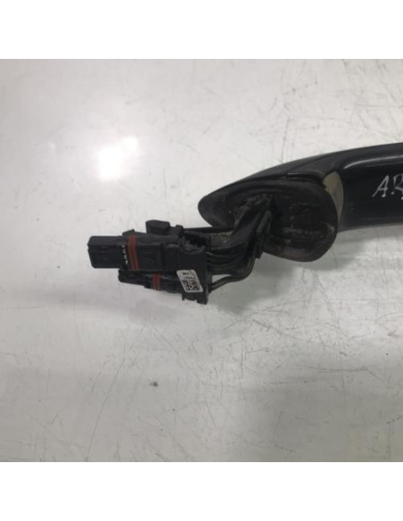Poignee porte arriere droit BMW SERIE 5 F07 GRAN TURISMO PHASE 2 Essence