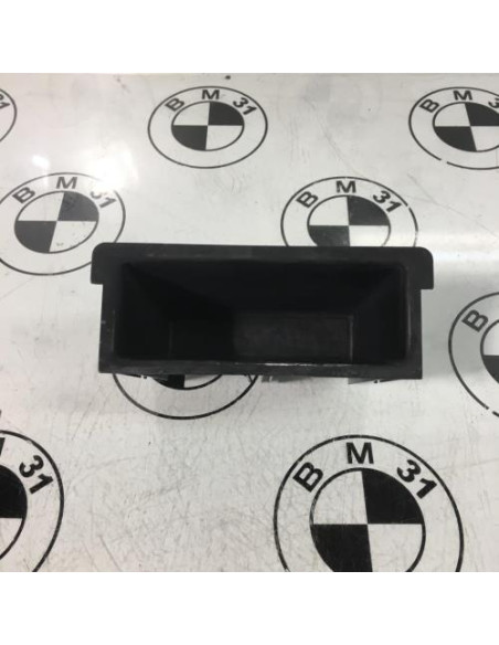 Console central (interieur plastique) BMW SERIE 7 E38 Essence