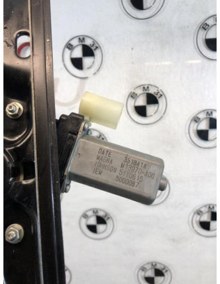 Mecanisme de leve vitre electrique arriere droit BMW SERIE 1 F20 PHASE 2 Diesel