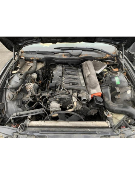 Cache moteur  BMW SERIE 5 E39 PHASE 2 Diesel