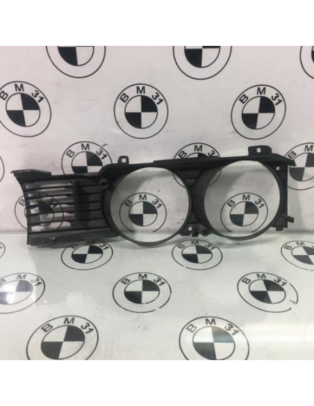 Grille de calandre droite BMW SERIE 7 E32 Essence