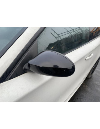 Verin de coffre BMW SERIE 1 E81 Diesel