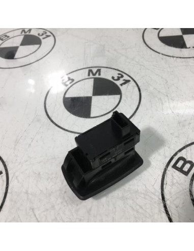 Interrupteur de leve vitre avant droit BMW SERIE 2 F22 COUPE PHASE 1 Essence