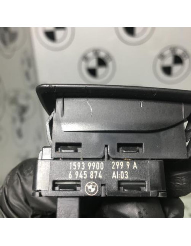 Interrupteur de leve vitre arriere droit BMW SERIE 1 E87 PHASE 2 Essence