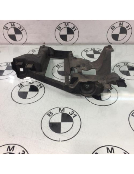 Support de phare droit (tôle) BMW X5 E53 