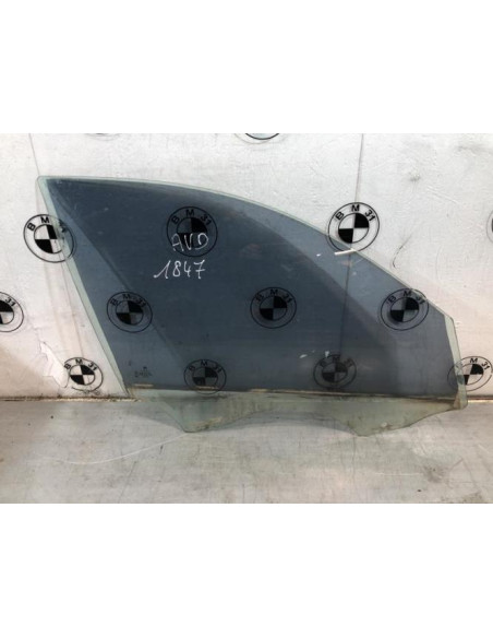 Vitre avant droit BMW SERIE 3 E90 PHASE 1 Diesel