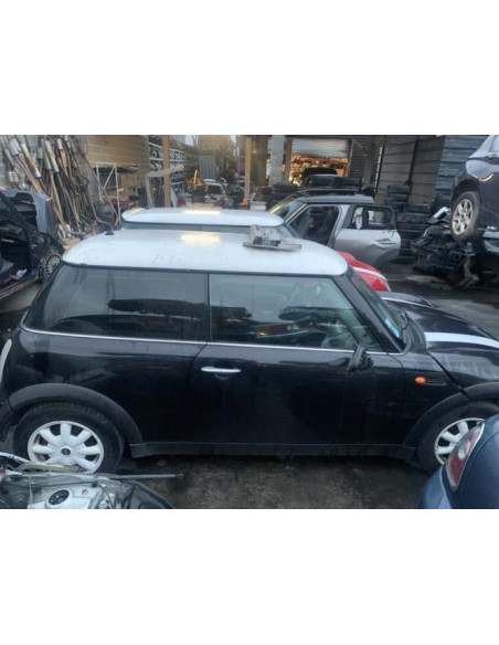 Pare boue arriere droit MINI MINI 1 R50/R53 PHASE 1 Essence