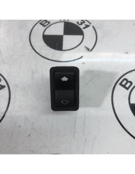 Interrupteur de leve vitre arriere droit BMW SERIE 5 E39 PHASE 1 Essence