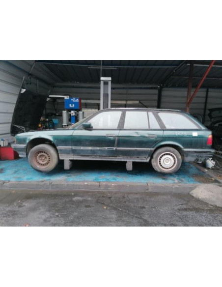 Vitre avant droit BMW SERIE 5 E34 TOURING BREAK Diesel