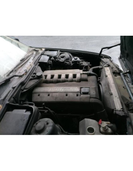 Vitre avant droit BMW SERIE 5 E34 TOURING BREAK Diesel