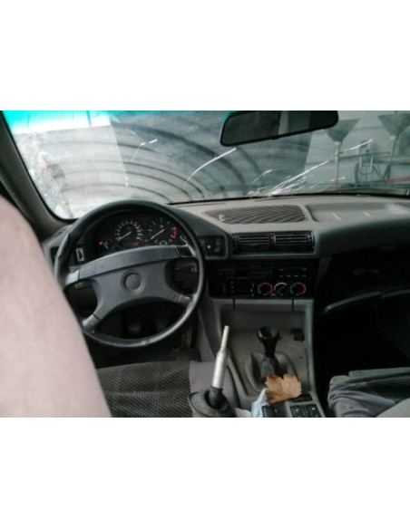 Vitre avant droit BMW SERIE 5 E34 TOURING BREAK Diesel