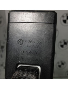 Attache ceinture arriere centrale BMW SERIE 1 F20 PHASE 1 Diesel 2
