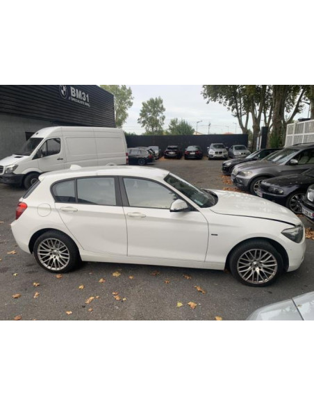 Attache ceinture arriere centrale BMW SERIE 1 F20 PHASE 1 Diesel