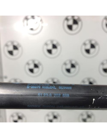 Verin de capot BMW SERIE 3 E46 PHASE 2 Essence